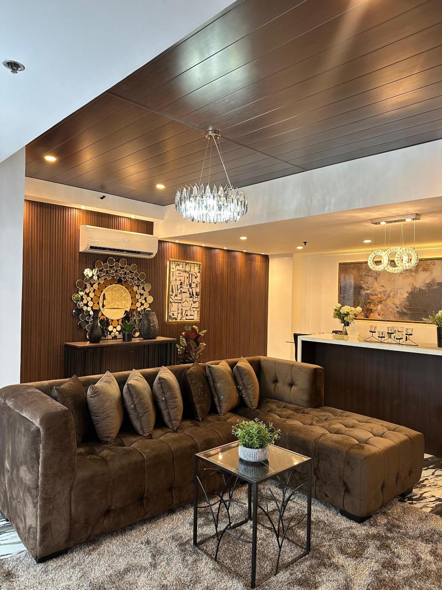 Hidden Gem At Makati Apartment *