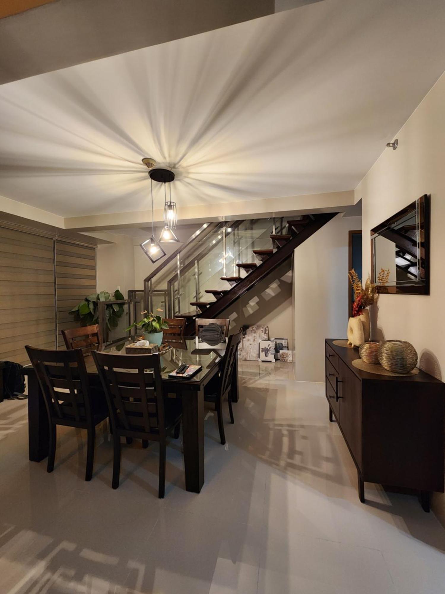 Eastwood Legrand 3 Eastwood City, Quezon *