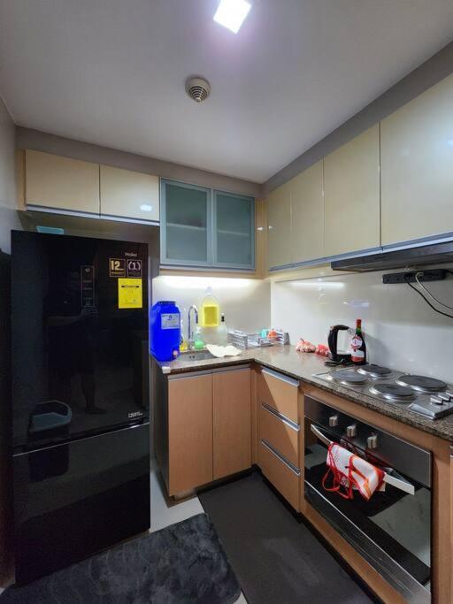 Eastwood Legrand 3 Eastwood City, Quezon