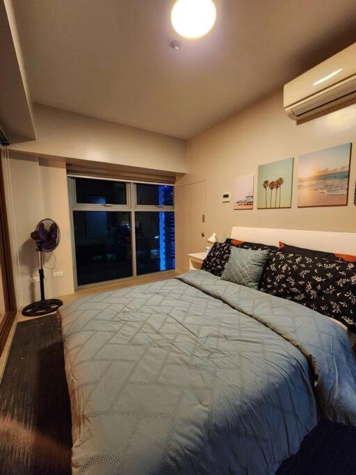 Eastwood Legrand 3 Eastwood City, Quezon Apartment