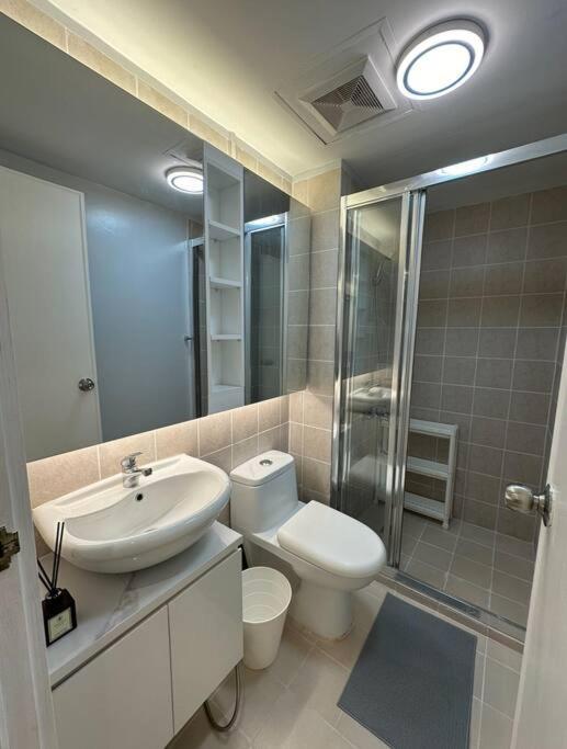 Spacious 2-bedroom Corner Unit Across Shangri-la Manila