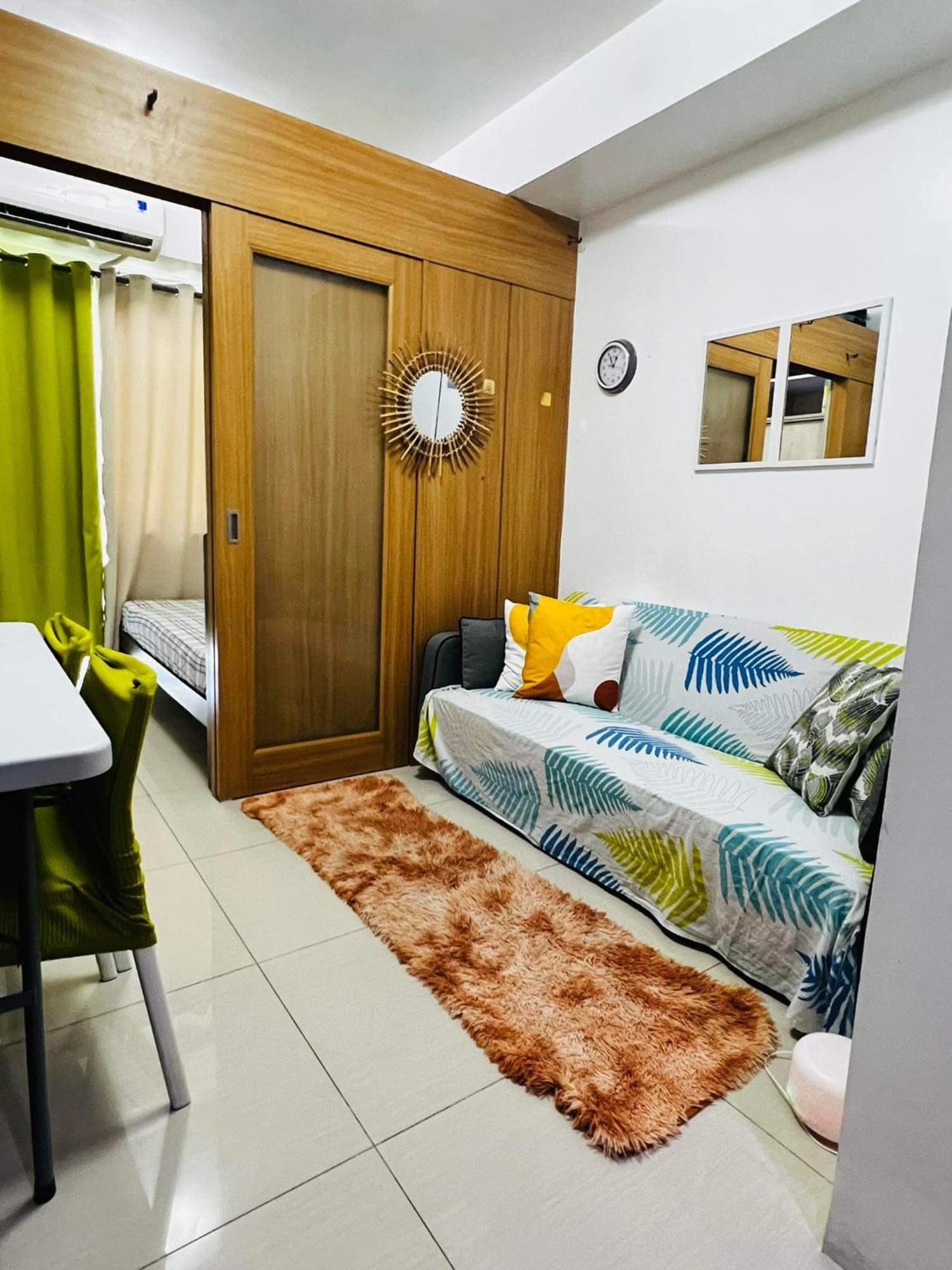 Moa Staycation Affordable 1br Unit In Shell Residences Pasay *