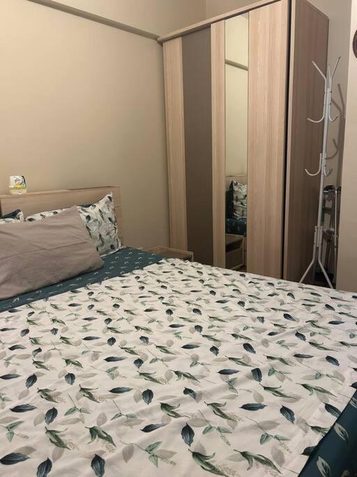 Spacious 2-bedroom In Taguig Apartment