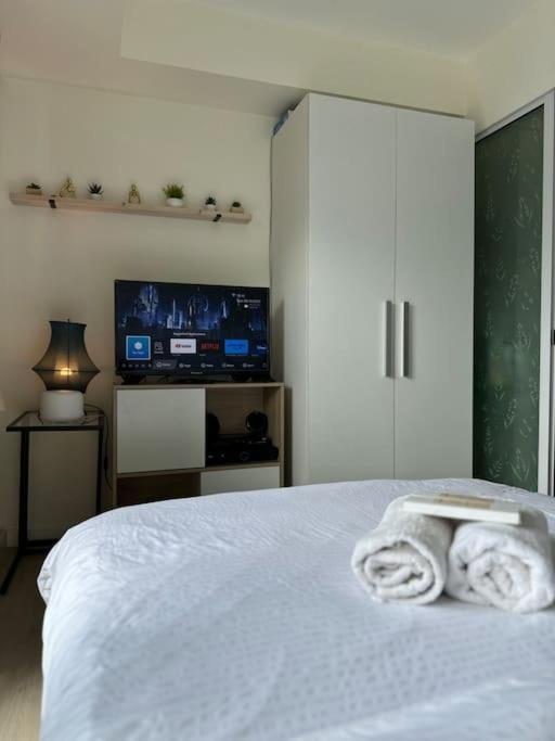 Azure Staycation By K&k Apartment