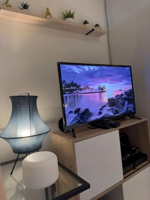 Azure Staycation By K&k Apartment Manila