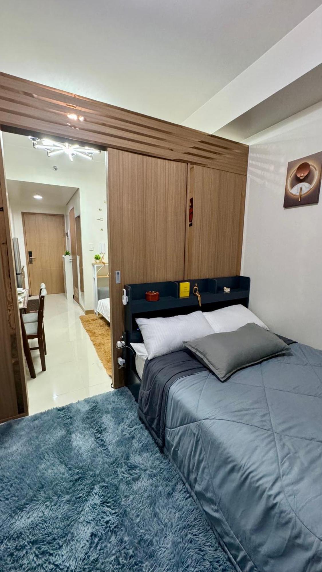 The Goodvibes Condotel Red Residences Makati Apartment Manila