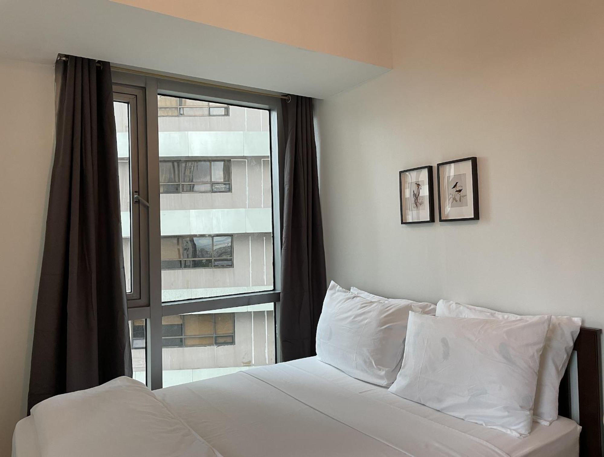 Prime Avant Bgc Location By Ph Staycation Apartment
