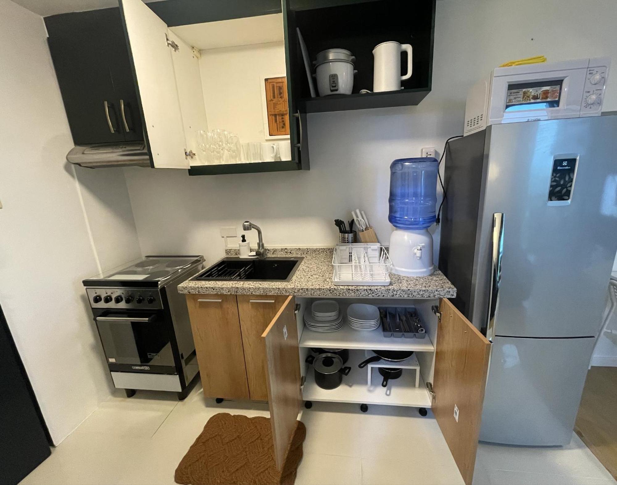 Prime Avant Bgc Location By Ph Staycation Apartment Manila