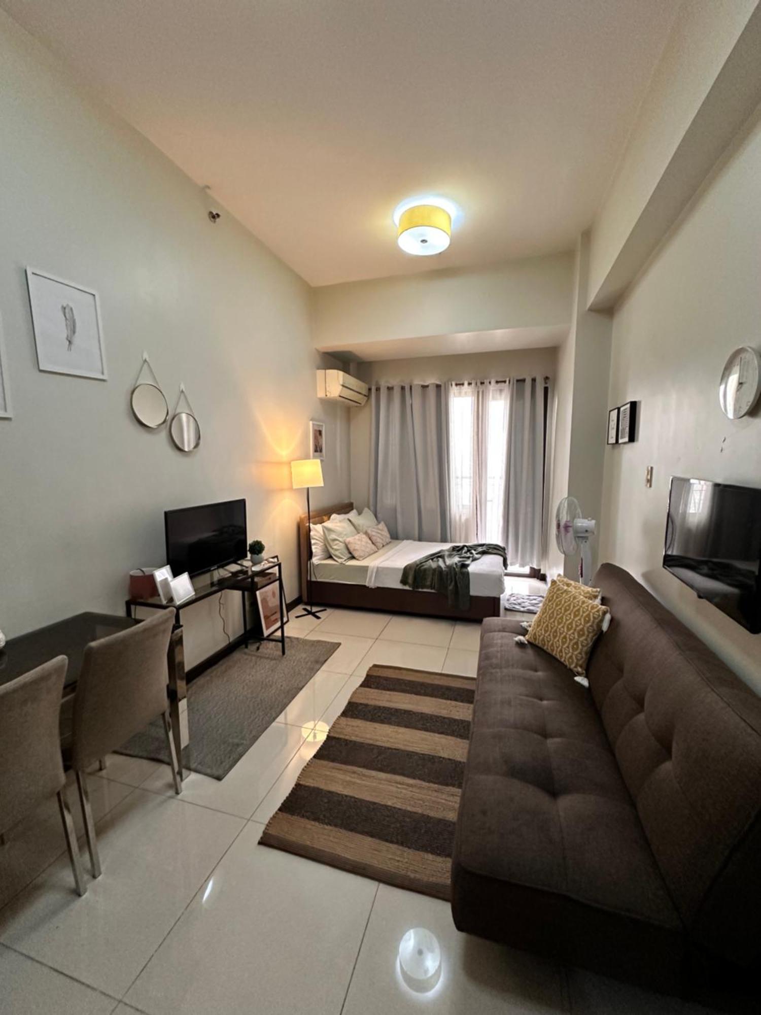 Comfy In Malate For 4 - Admiral Baysuites Apartment Manila