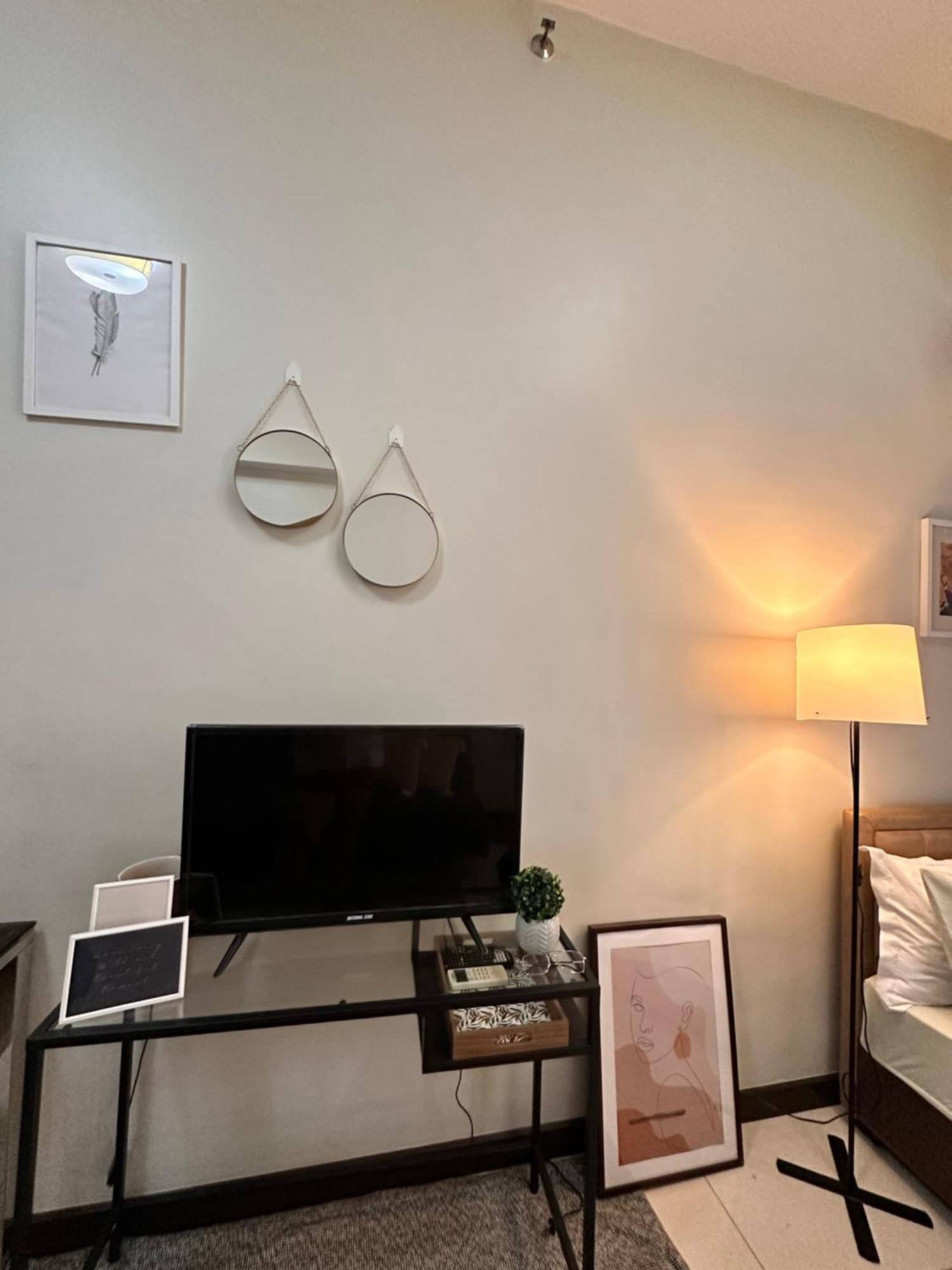 Comfy In Malate For 4 - Admiral Baysuites *