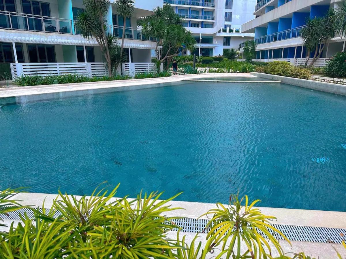 Azure Beach Residences By Andre