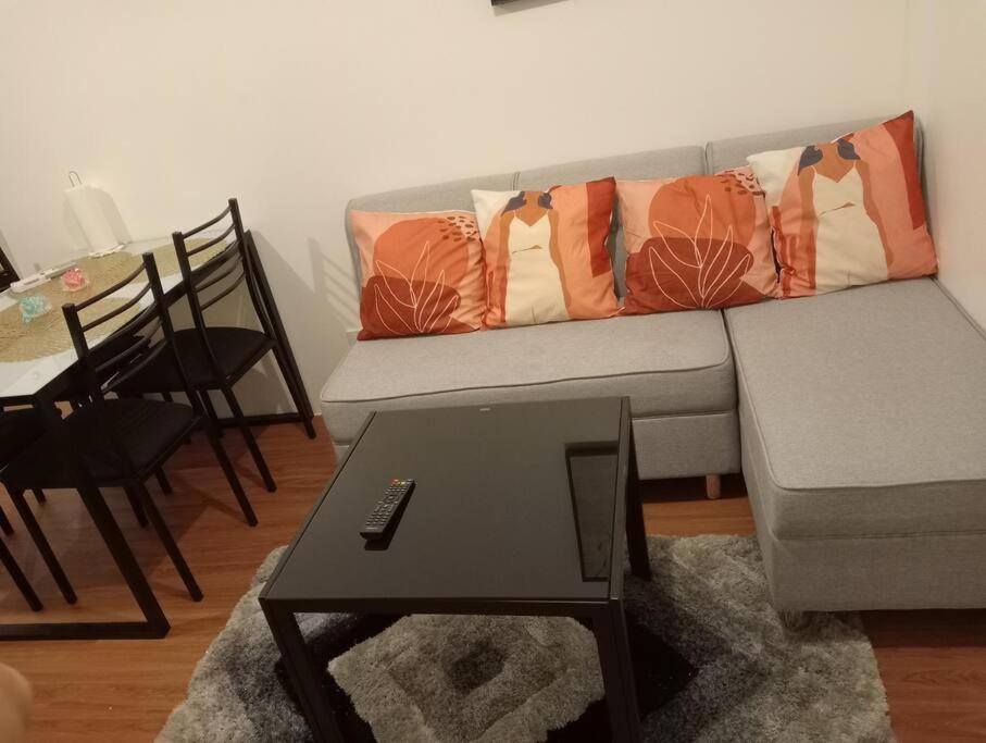 Condotel In Pasig - Hampton Gardens * Manila
