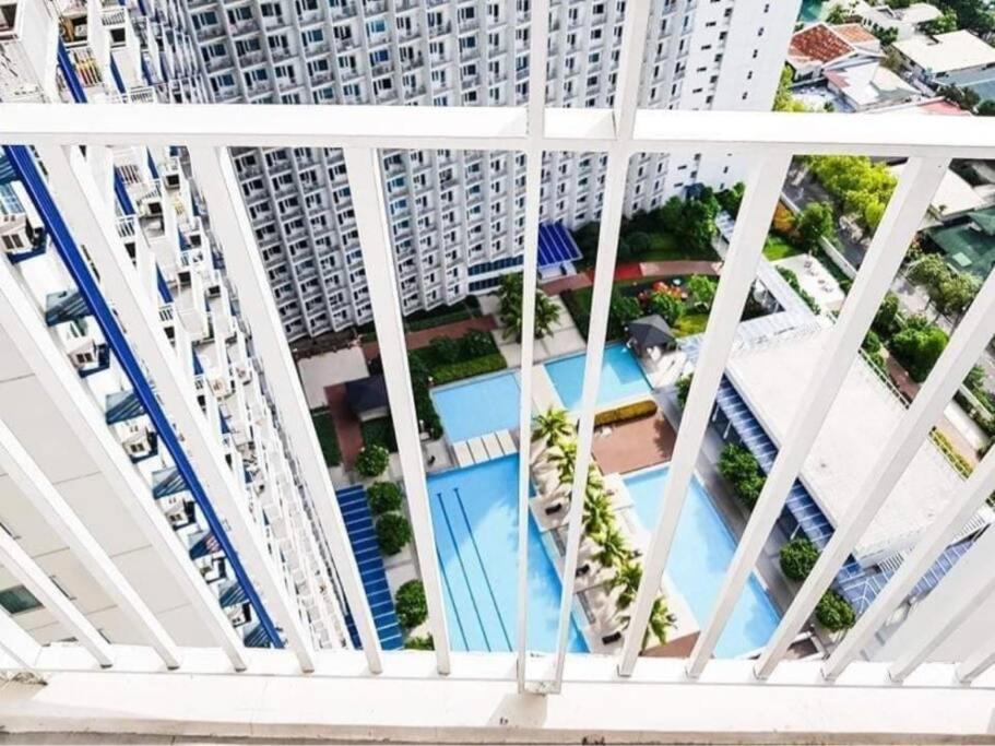 Apartment Homey Makati Unit With Netflix