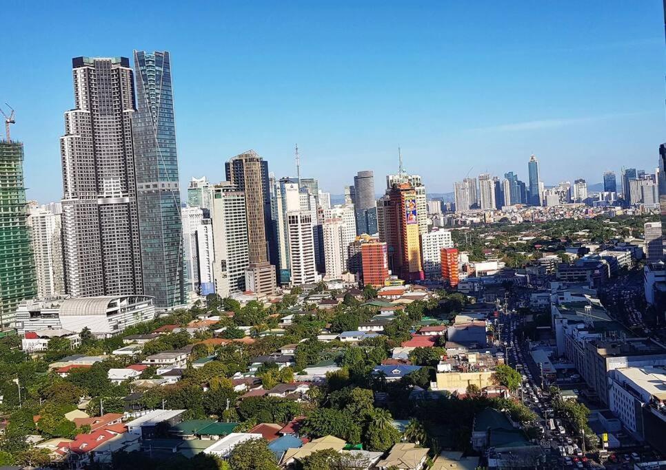 Homey Makati Unit With Netflix Manila