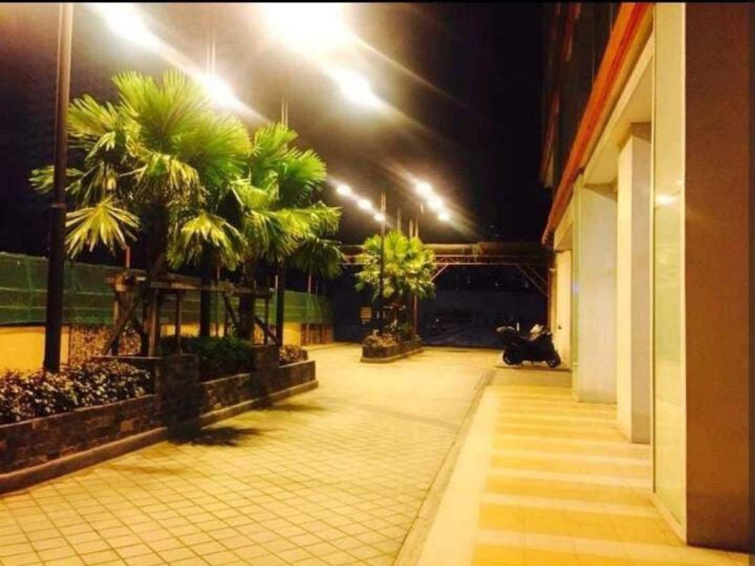 Apartment Sunshine 100 Plaza - Bright And Cozy 1 Bedroom With Washer Manila