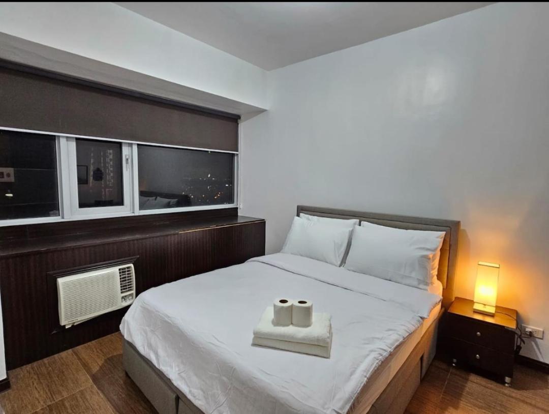 Apartment Sunshine 100 Plaza - Bright And Cozy 1 Bedroom With Washer