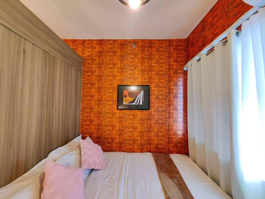 1br Unit Condotel W Balcony Fame Residences -fm04 *