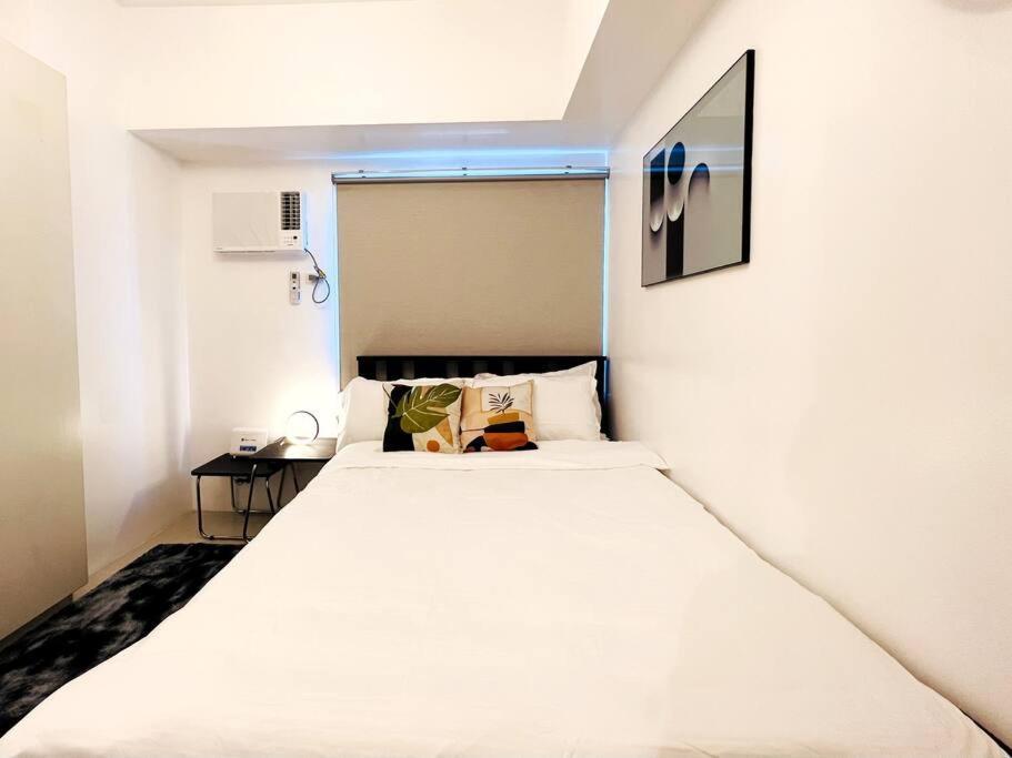 Apartment 1br Condotel At Sm Light Residences #lt01 Manila
