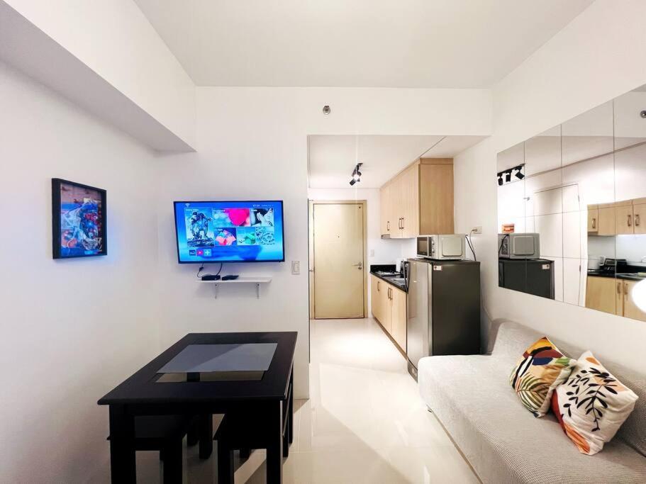 1br Condotel At Sm Light Residences #lt01 * Manila