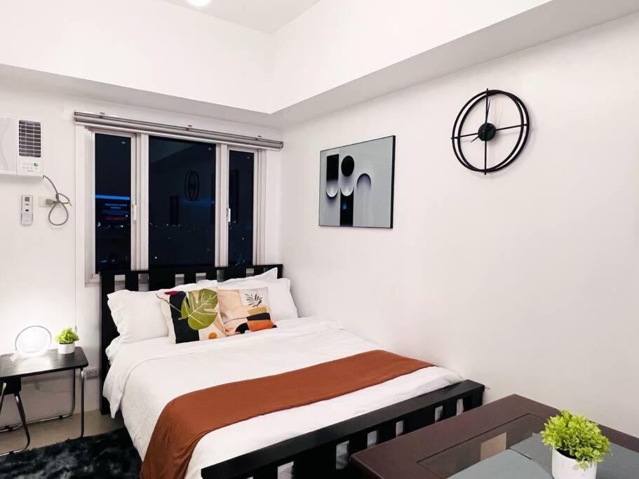 1br Condotel At Sm Light Residences #lt01 Apartment *