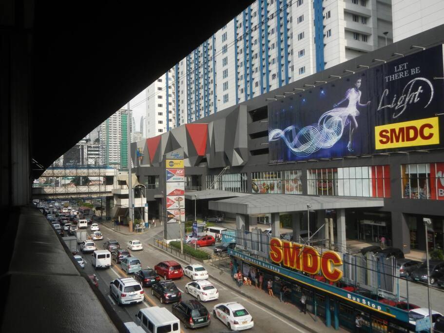 1br Condotel At Sm Light Residences #lt01 Manila