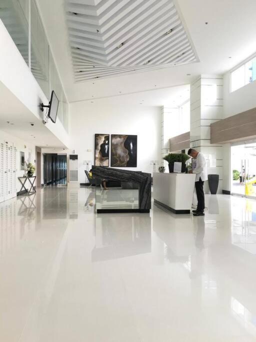 1br Condotel At Sm Light Residences #lt01 *
