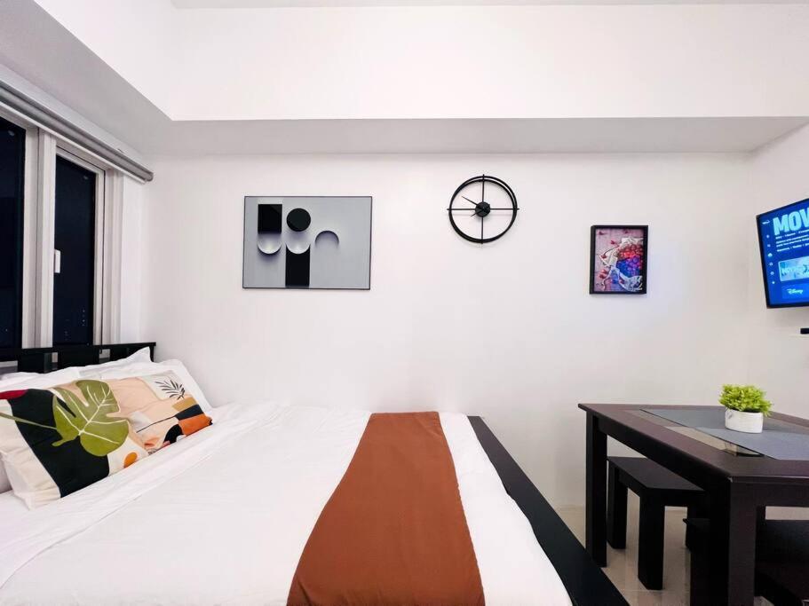 1br Condotel At Sm Light Residences #lt01 * Manila