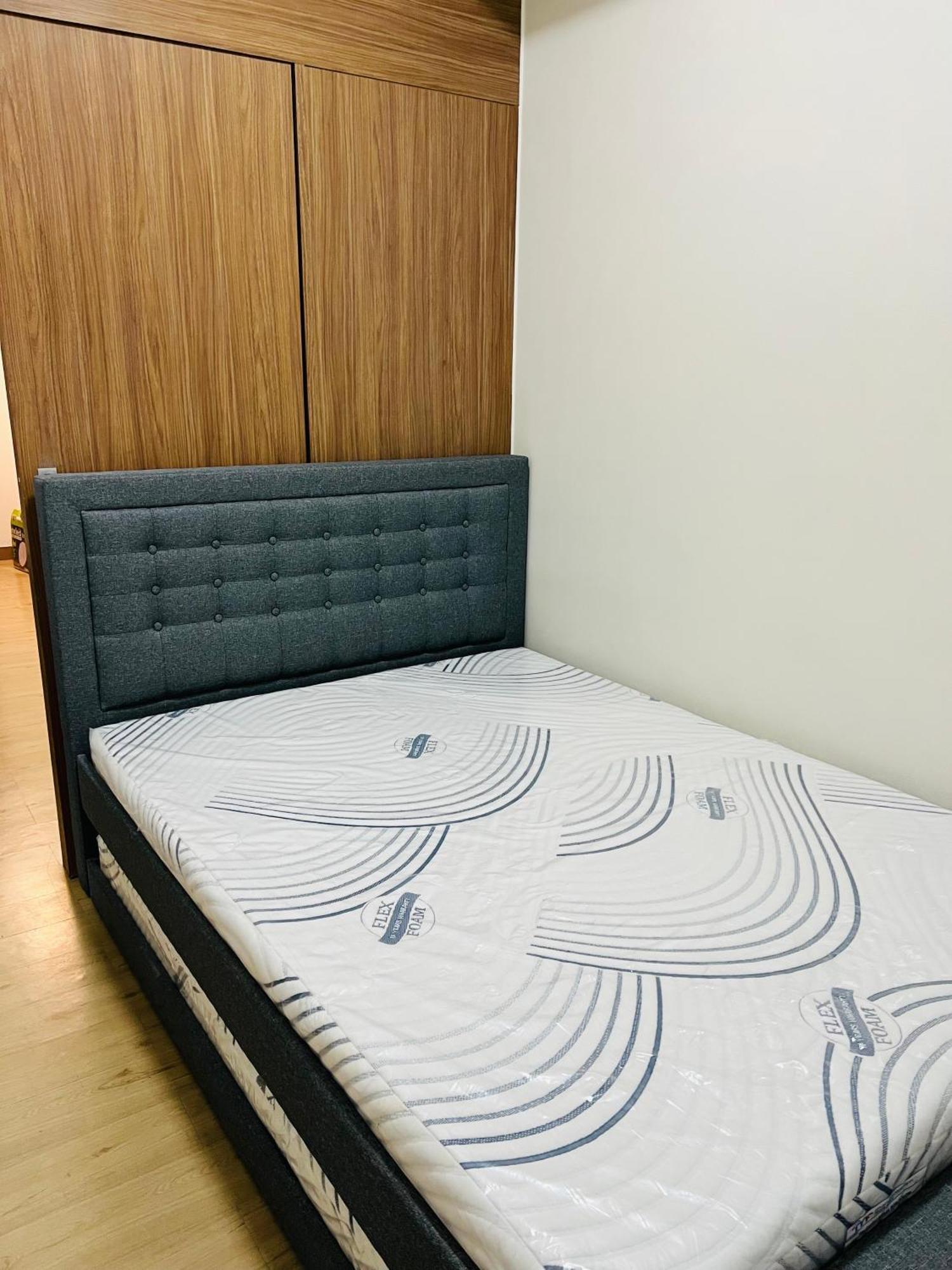 Kj Comfy At Spring Residences Bicutan