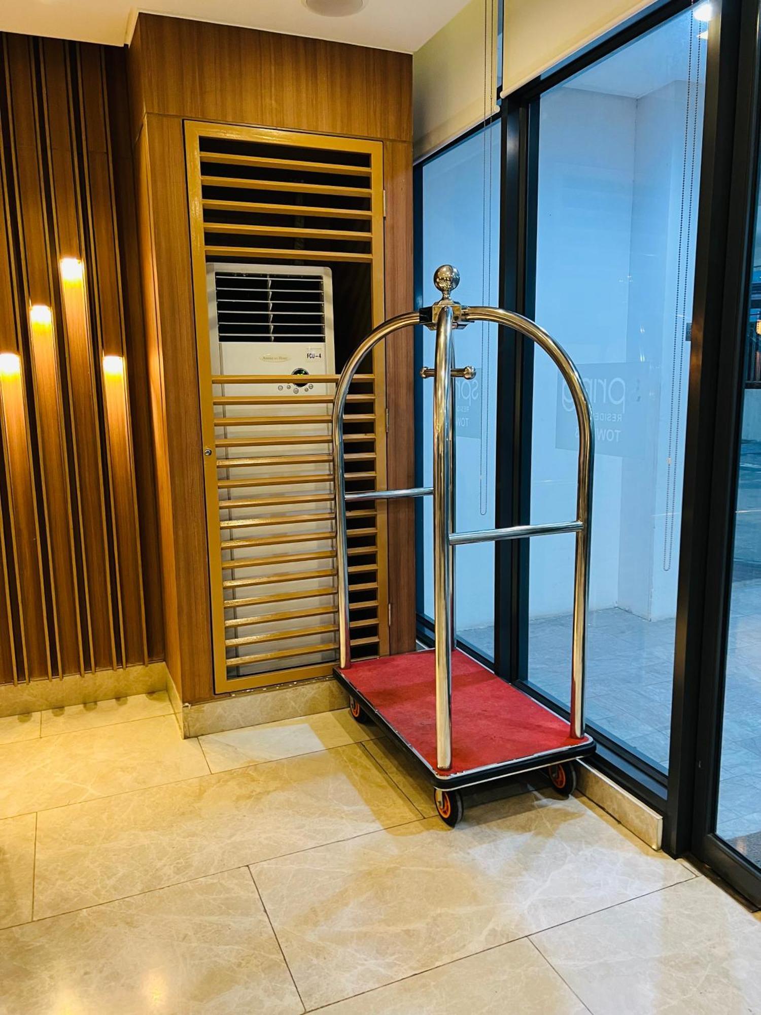 Kj Comfy At Spring Residences Bicutan Apartment *