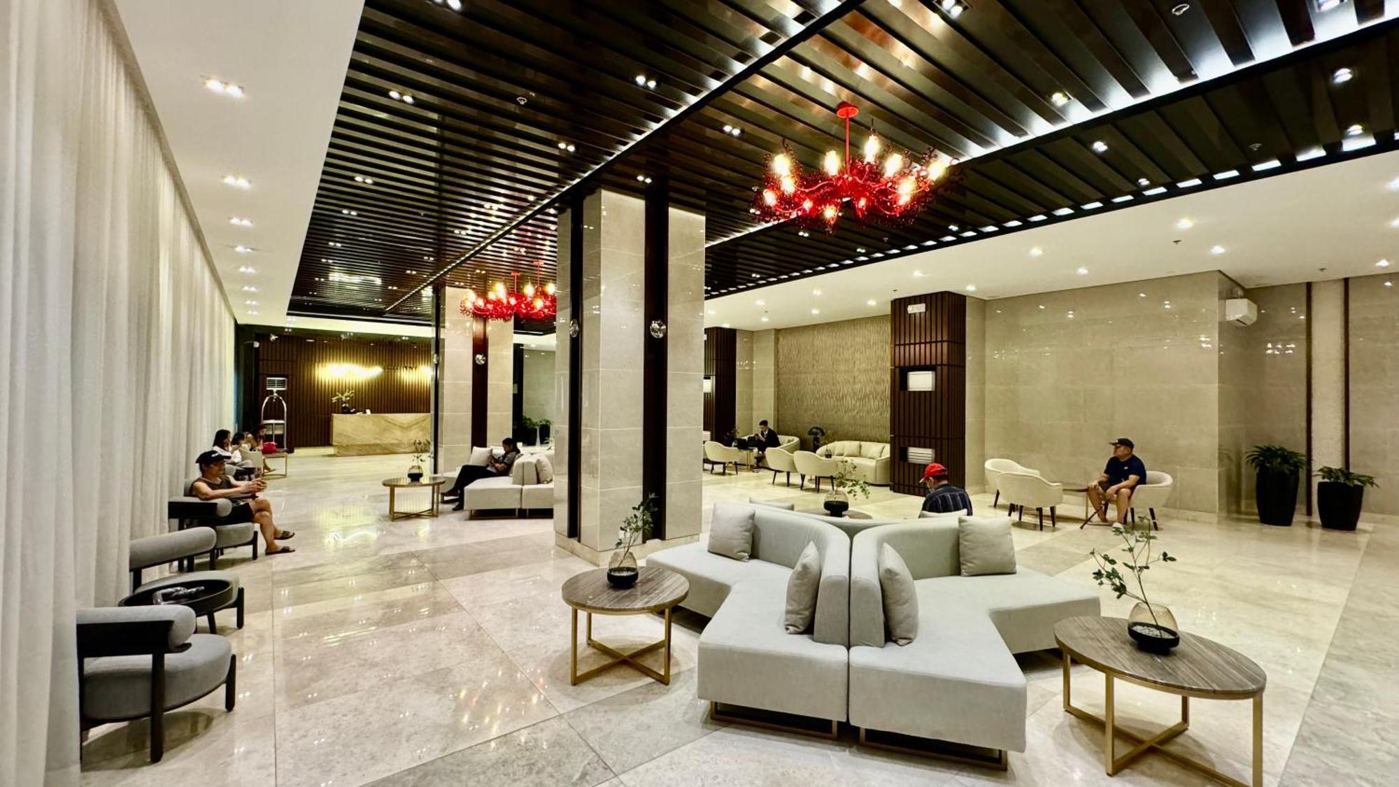 The Goodvibes Condotel Red Residences Makati Apartment *
