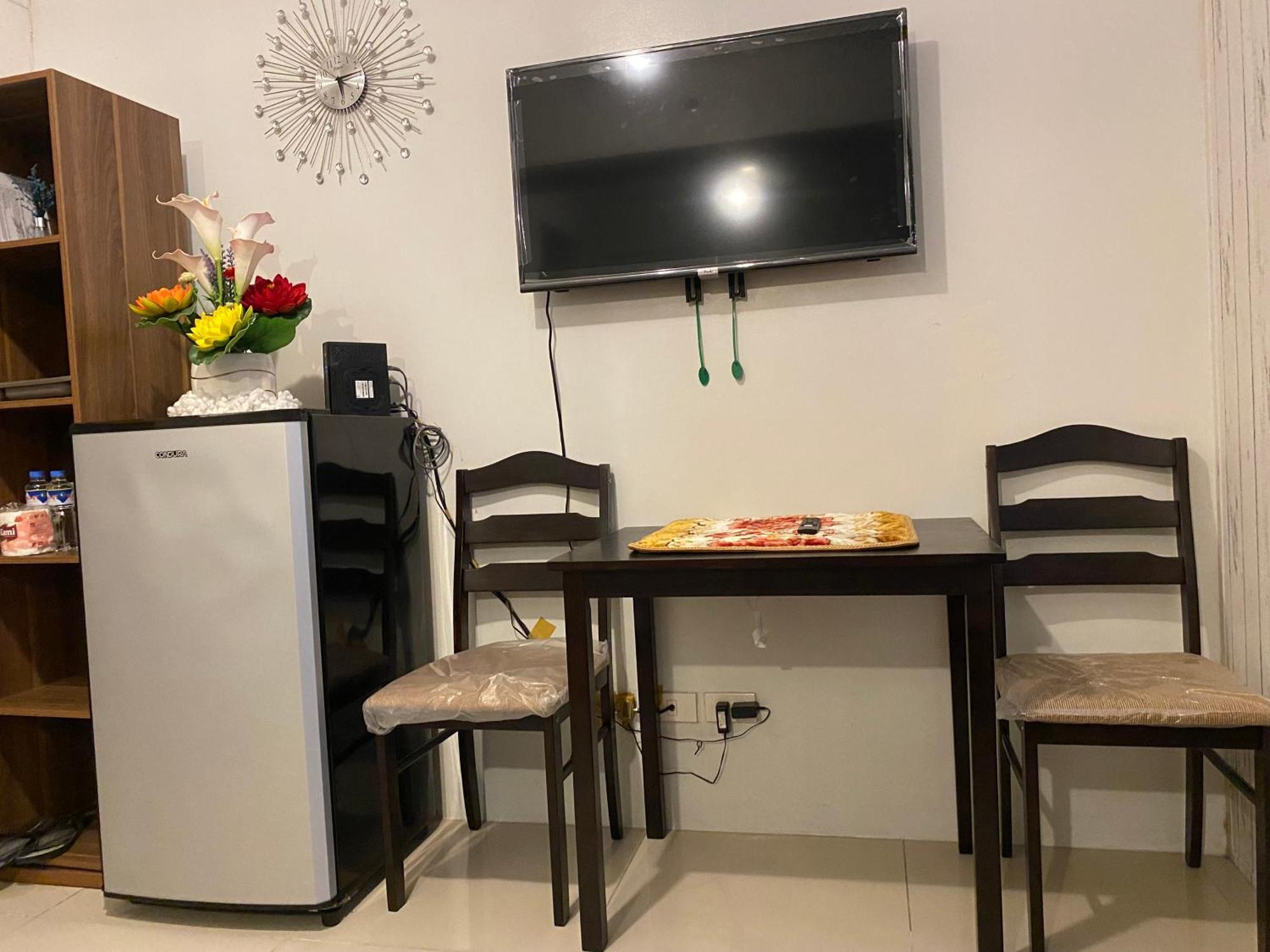 Sea Residences Moa - Joseph Place Manila