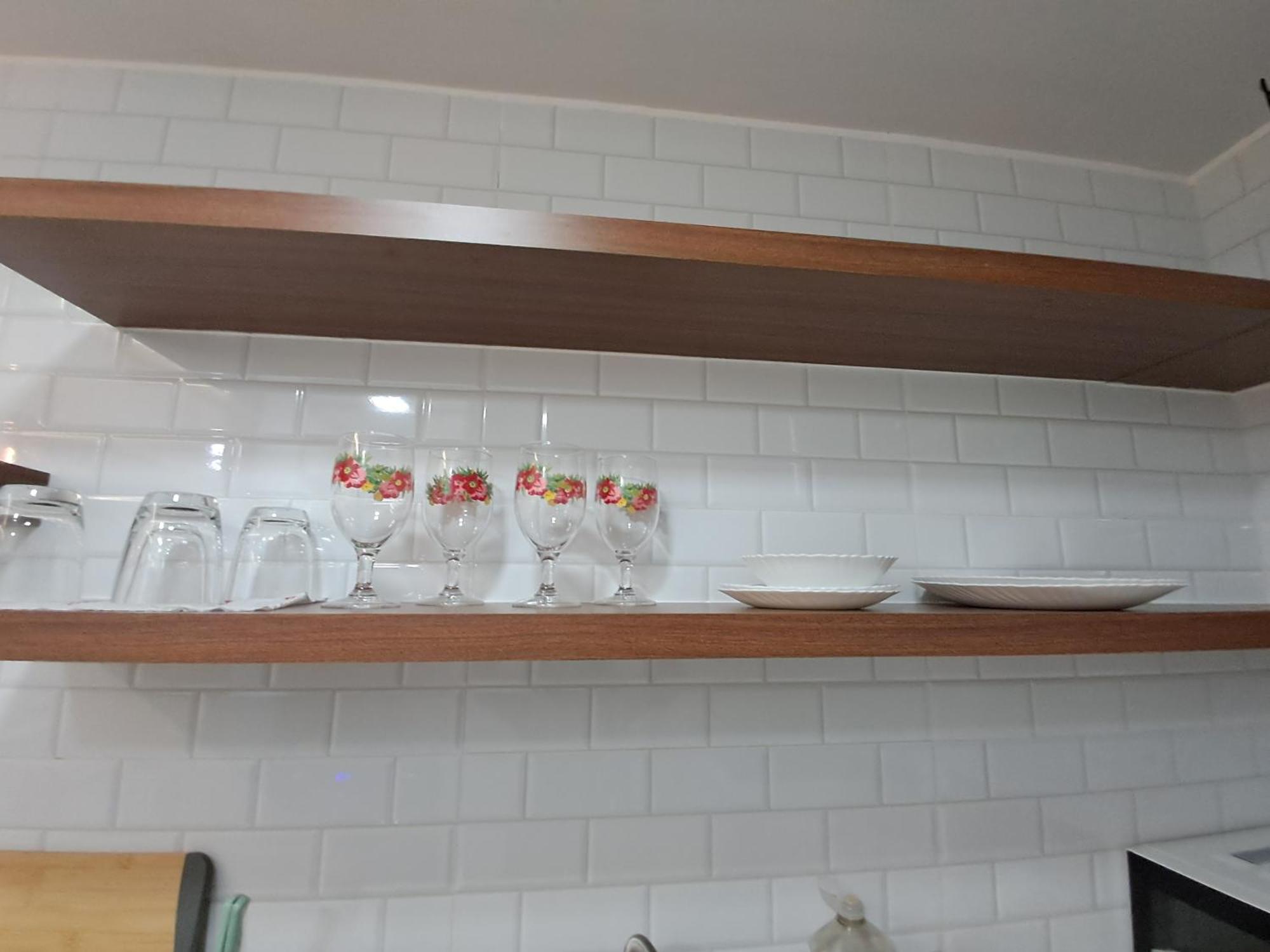Uptown Parksuites Tower 1 Hostel Manila