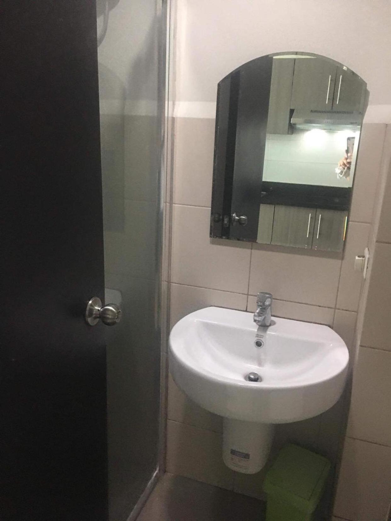 A Fully Furnished @ Will Tower Qc Apartment *