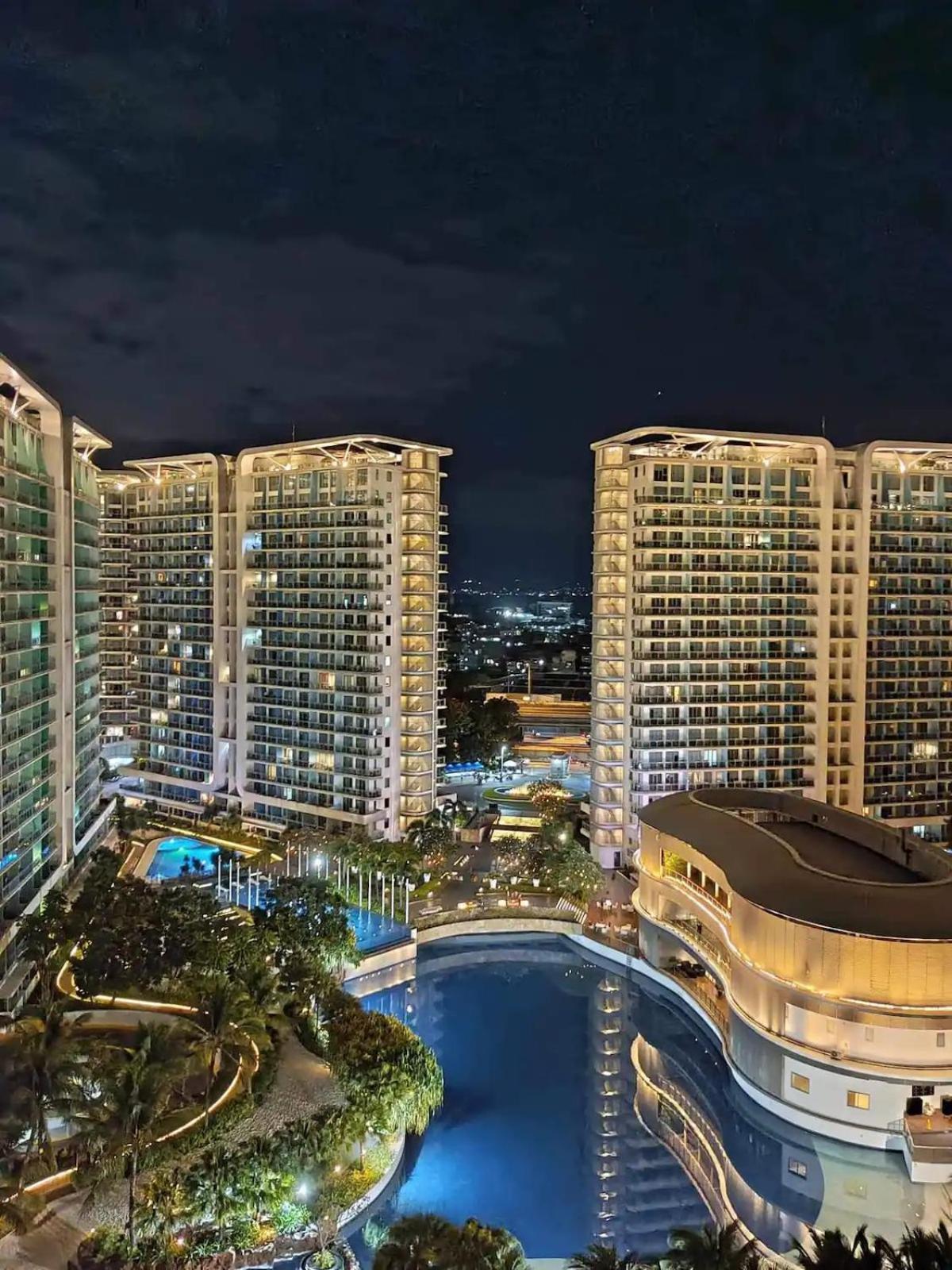 Aparthotel Azure Urban Residences By V'staycation *