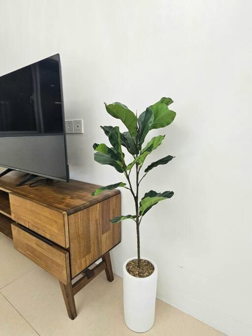 Apartment The Infinity Towers In Bgc - Spectacular 2br Near Hight Street