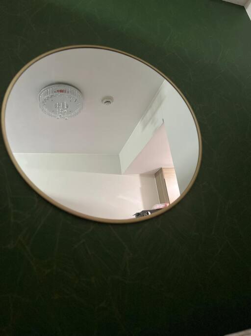 Apartment Casa Del Castillo2 At Fame Residences Near Shang-rila *