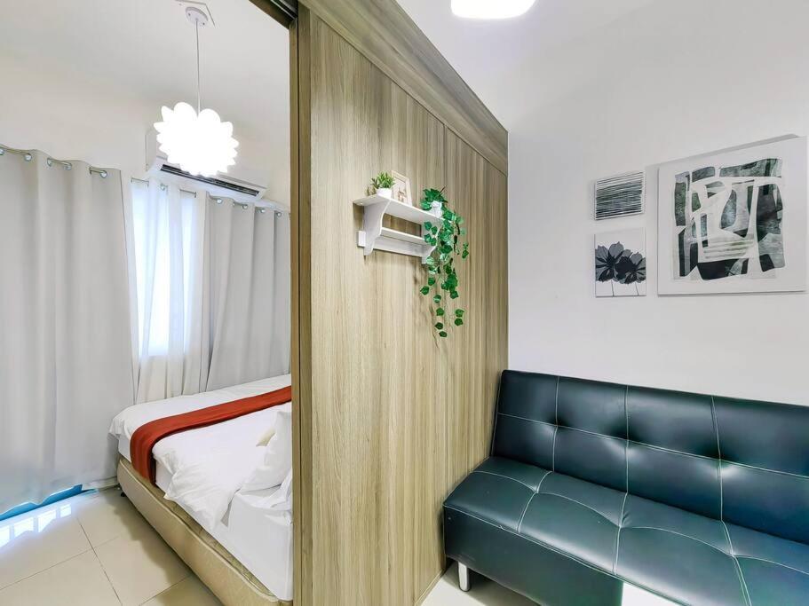 1br Unit Condotel W Balcony Fame Residences -fm07 Manila