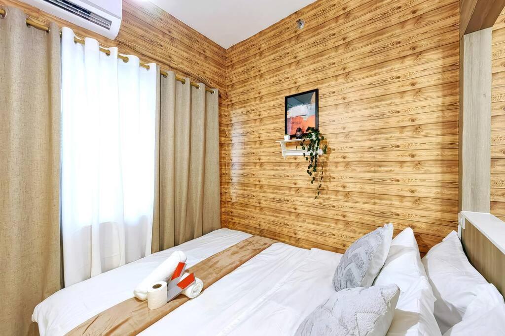 1br Unit Condotel W Balcony Fame Residences -fm05 Apartment *