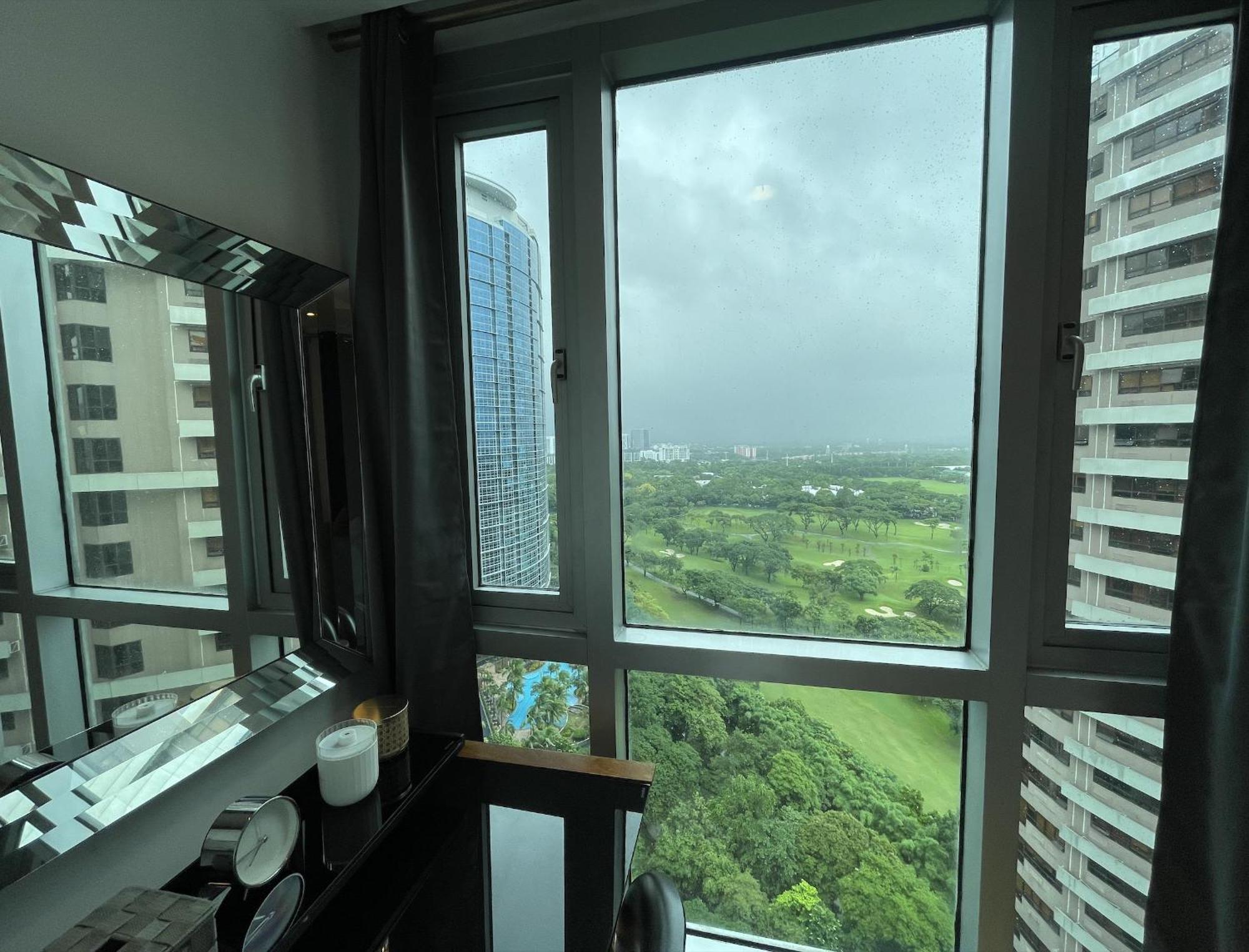 Apartment Prime Avant Bgc Location By Ph Staycation *