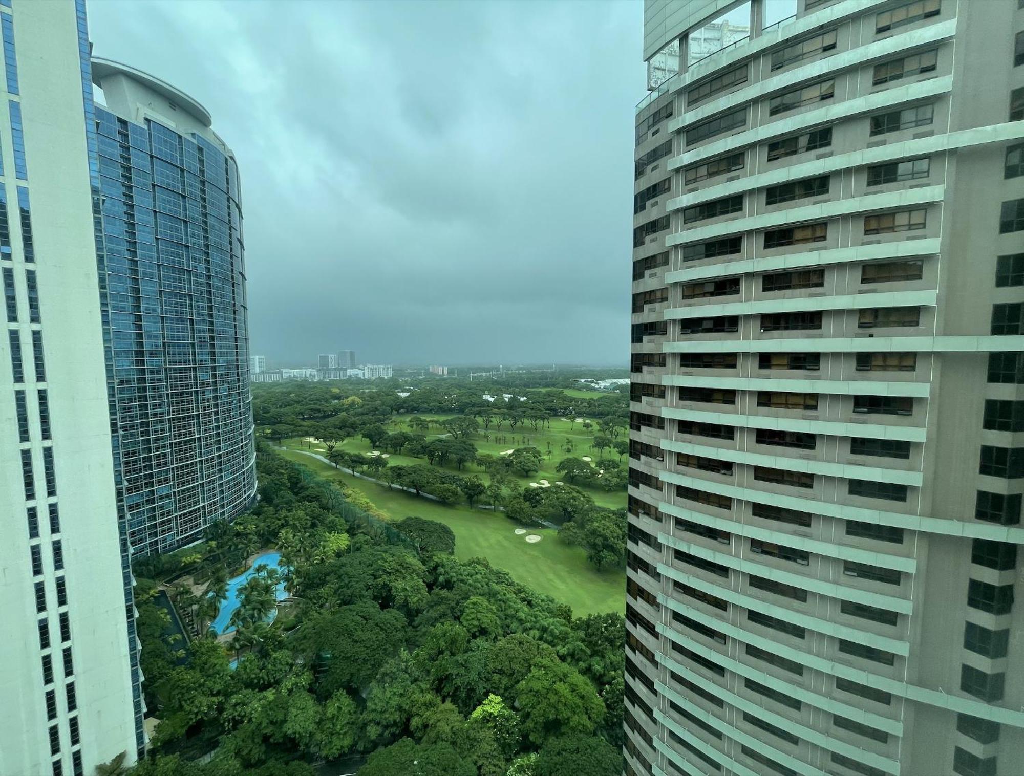 Prime Avant Bgc Location By Ph Staycation Apartment Manila