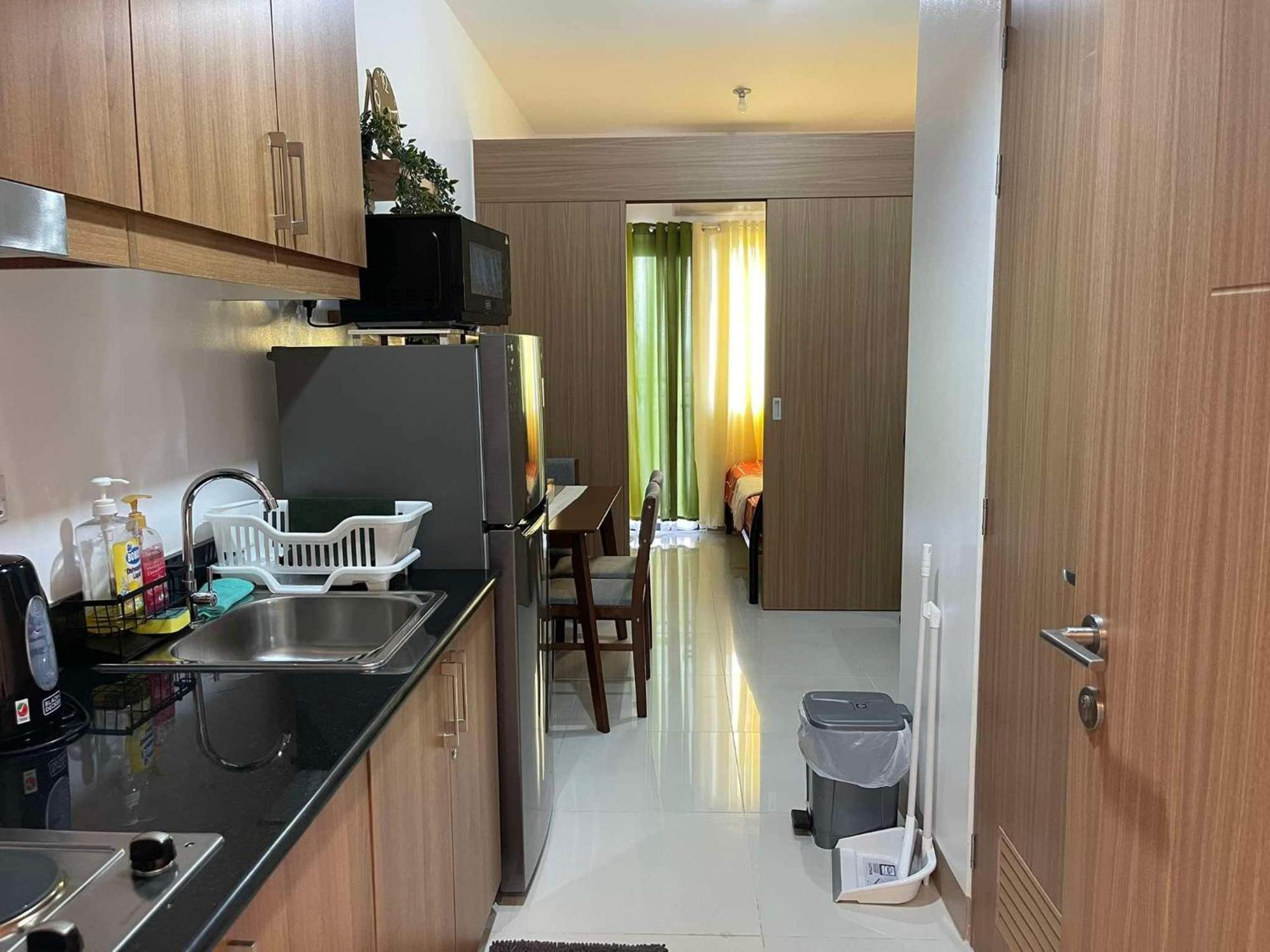 Lush Residences Makati By Darpm Apartment Manila