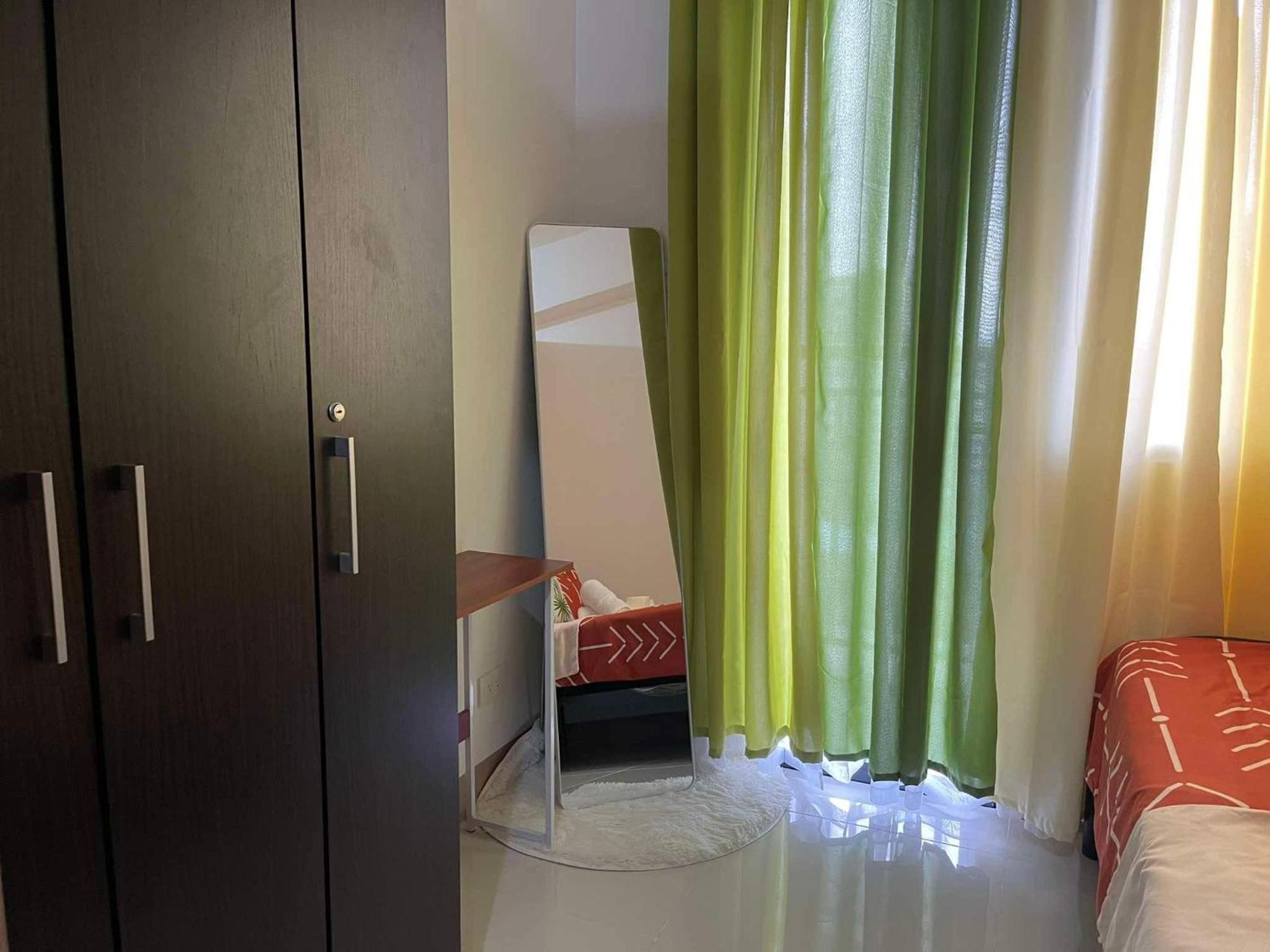Lush Residences Makati By Darpm Apartment Manila