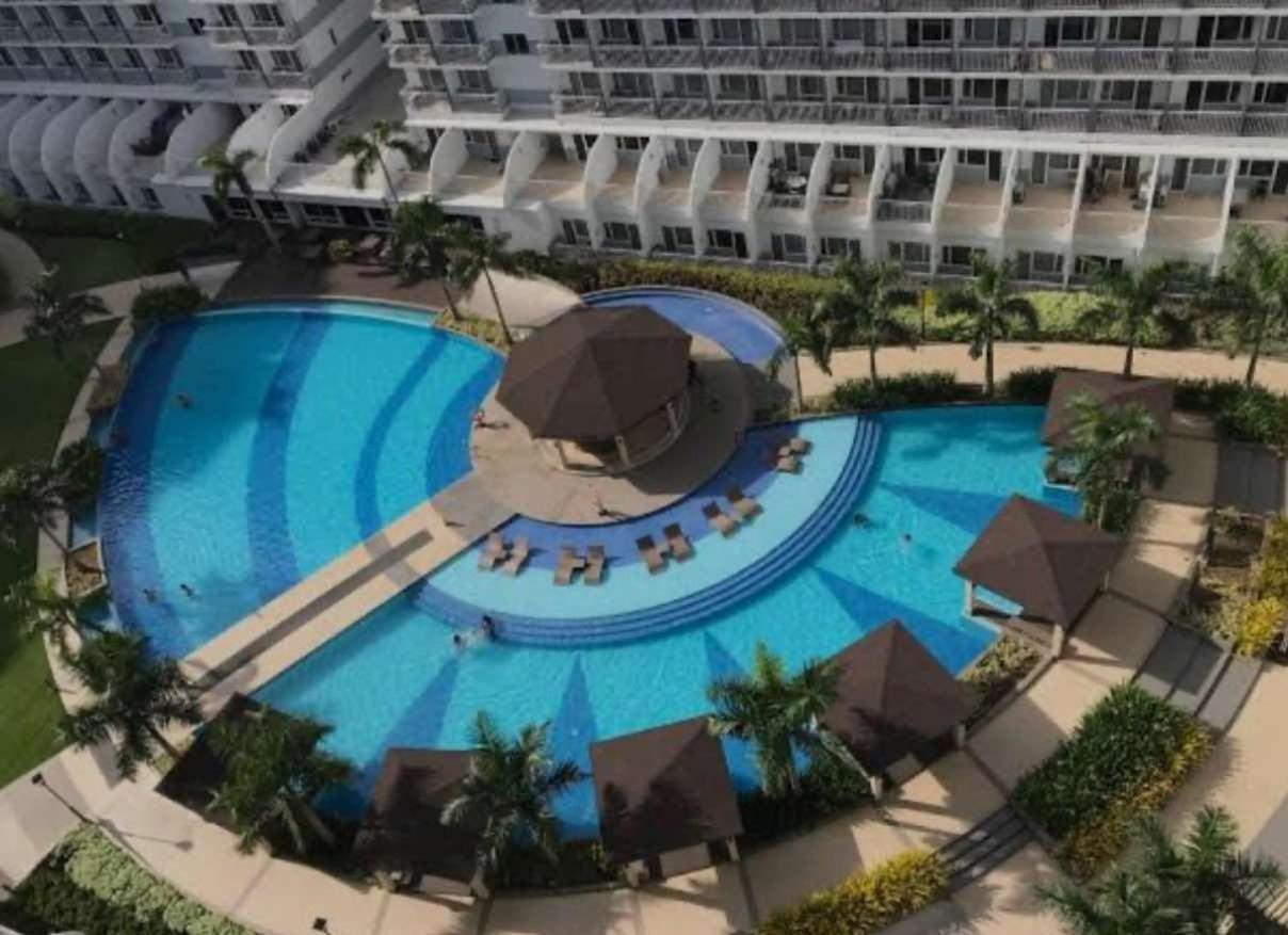 Shell Residences Near Mall Of And Airport Manila