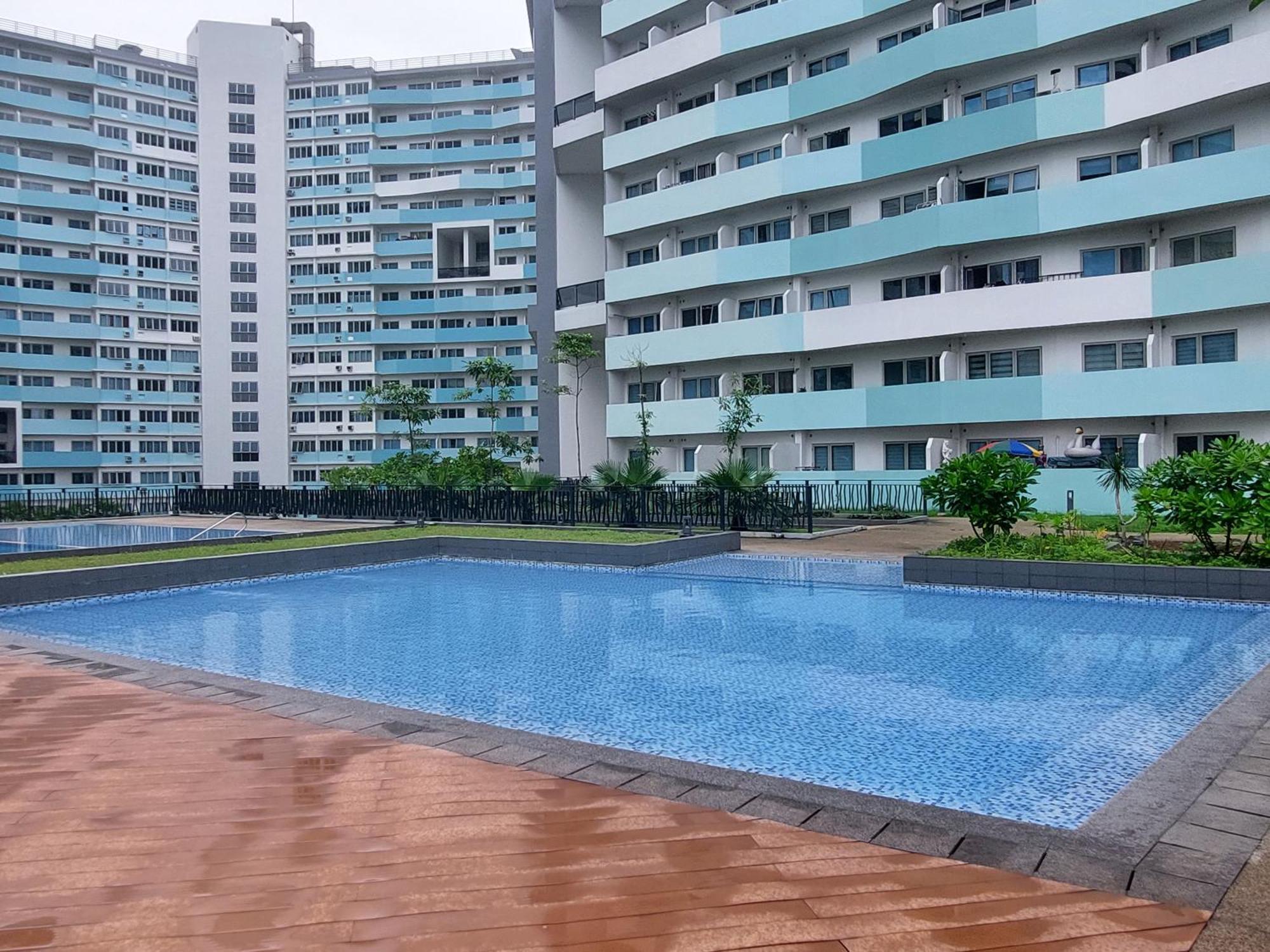 Escape With Free One Night & Swimming Pool * Manila