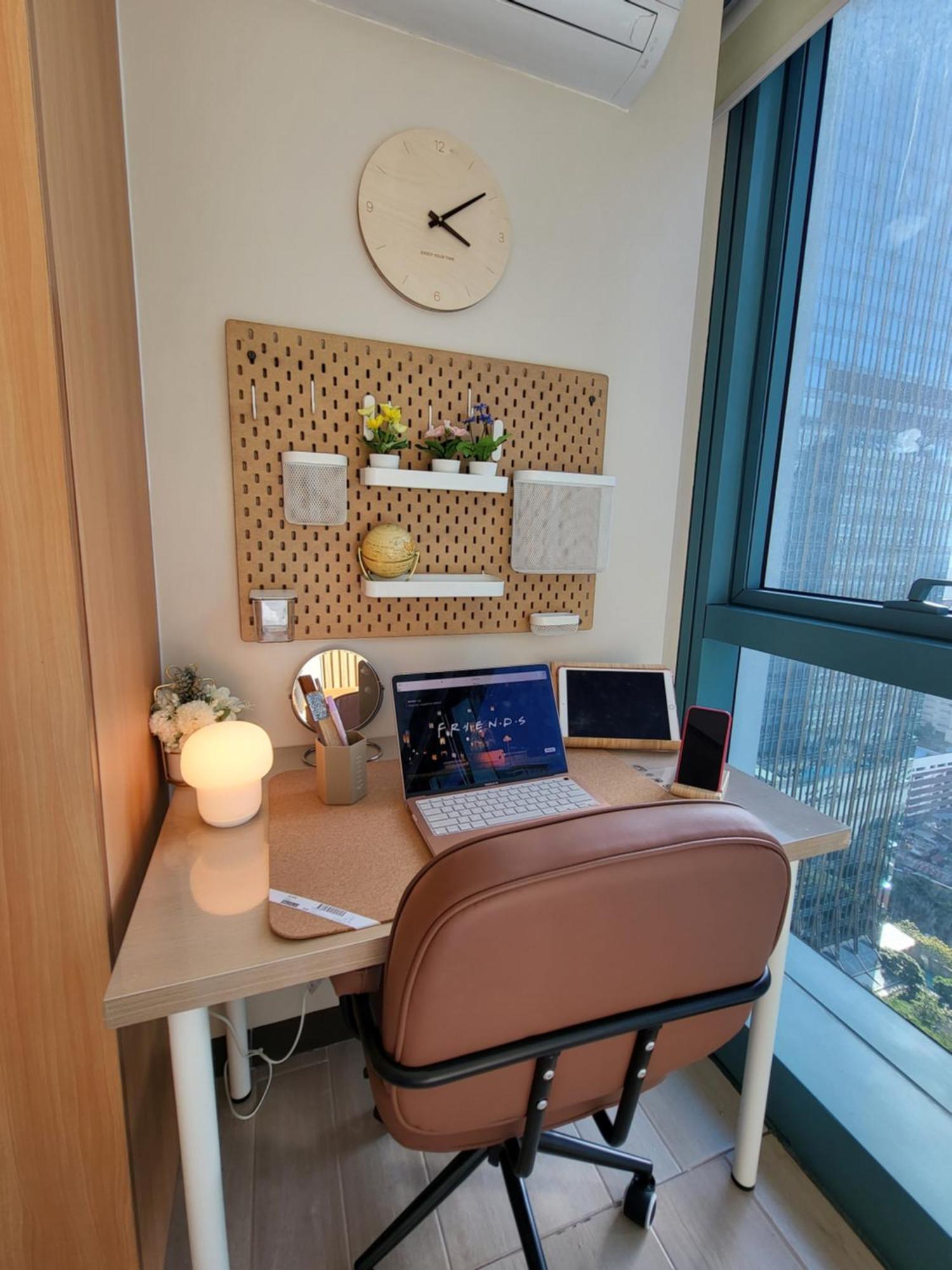 Bgc One Uptown King Bed 3 Min Walk To Malls And Restaurants Apartment Manila