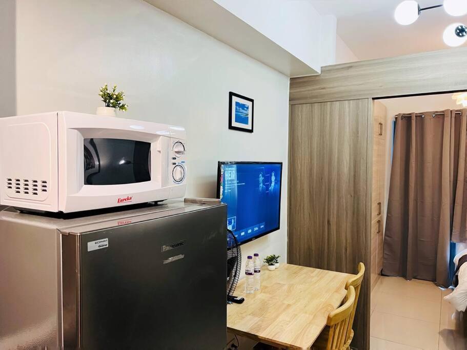 1br Unit Condotel W Balcony Fame Residences -fm19 Apartment *