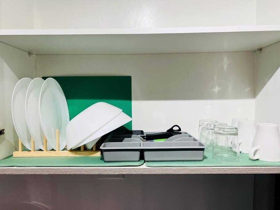 Apartment 1br Unit Condotel W Balcony Fame Residences -fm19 Manila