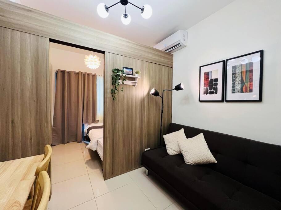 Apartment 1br Unit Condotel W Balcony Fame Residences -fm19