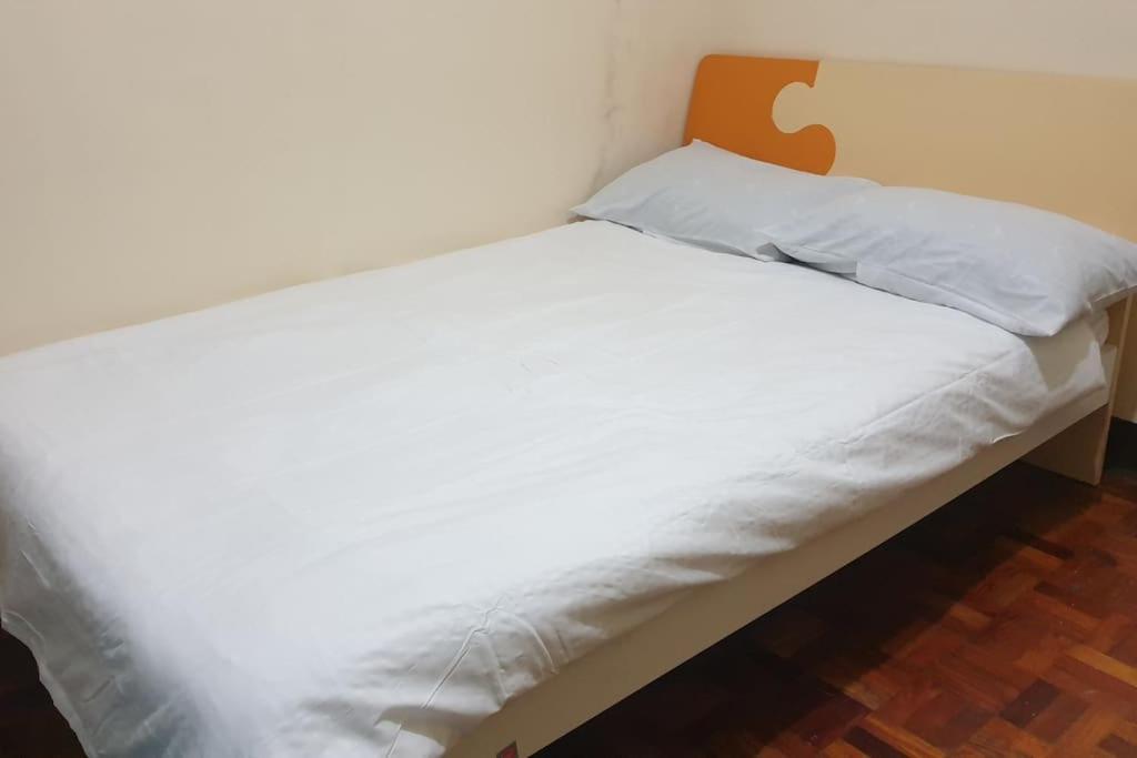 Apartment Wholehouse 3 With Parking Manila