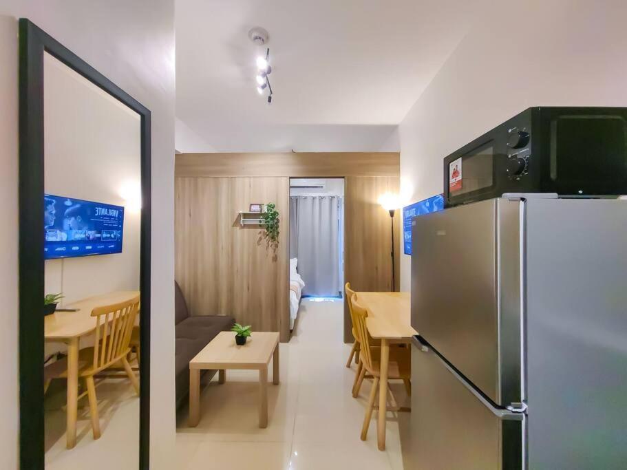 1br Unit Condotel W Balcony Fame Residences -fm16 Apartment *